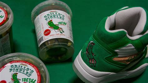 Ewing’s Grillo’s Pickles, Nike’s Ben & Jerry’s: The 13。